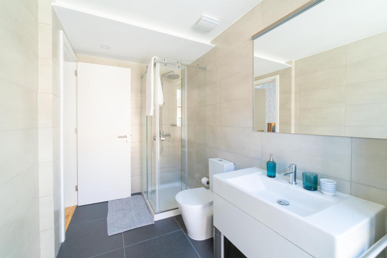 Blue By The River 3 - Elegant Two-Bedroom In Santos Лиссабон Экстерьер фото